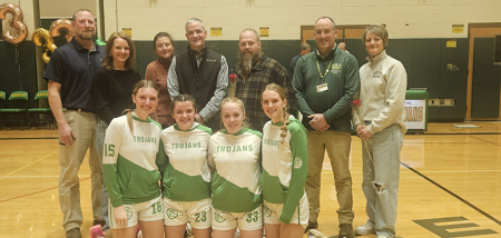 Greene celebrates seniors with a close win vs Oxford